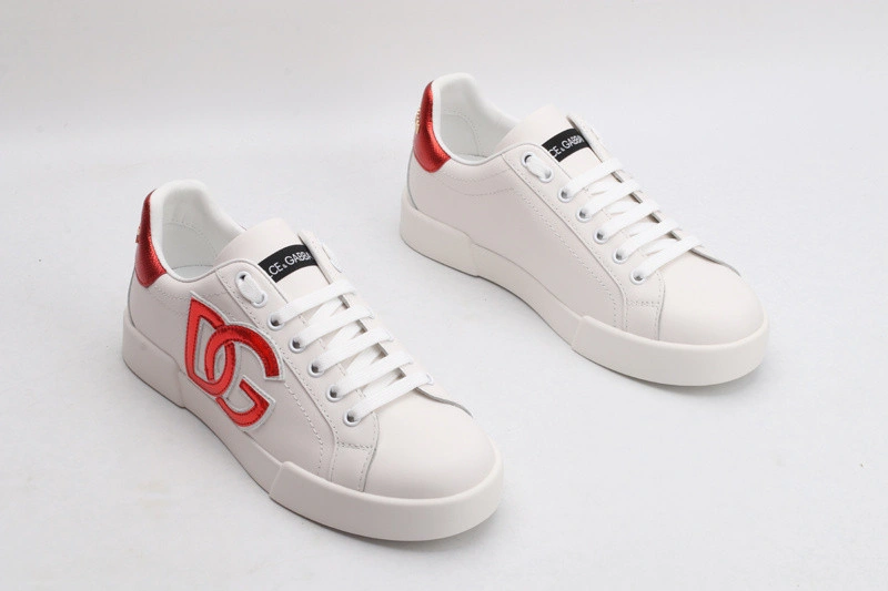 DG  sneaker
