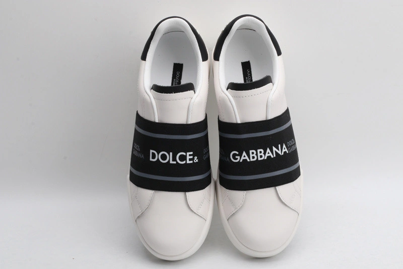 DG  sneaker