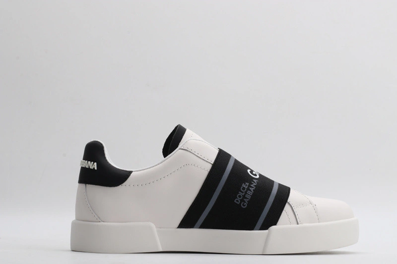 DG  sneaker