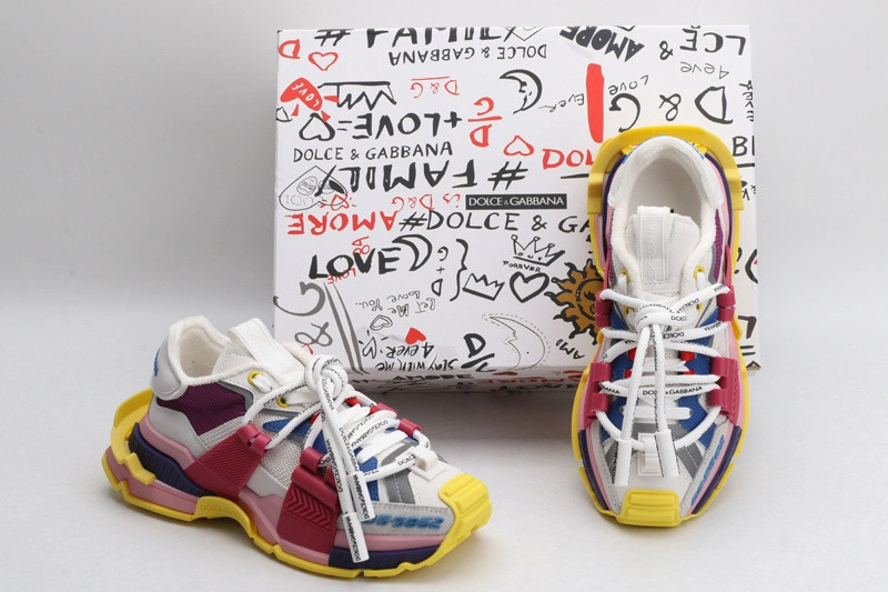 DG  sneaker