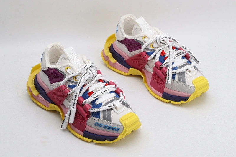 DG  sneaker