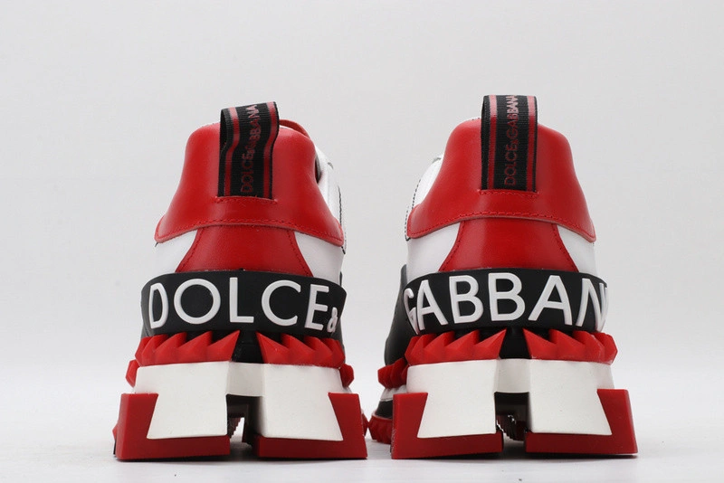 DG  sneaker