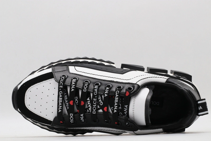 DG  sneaker