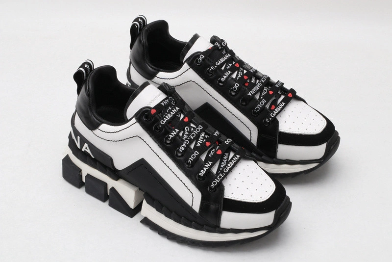 DG  sneaker
