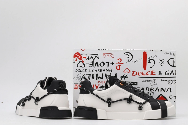 DG  sneaker
