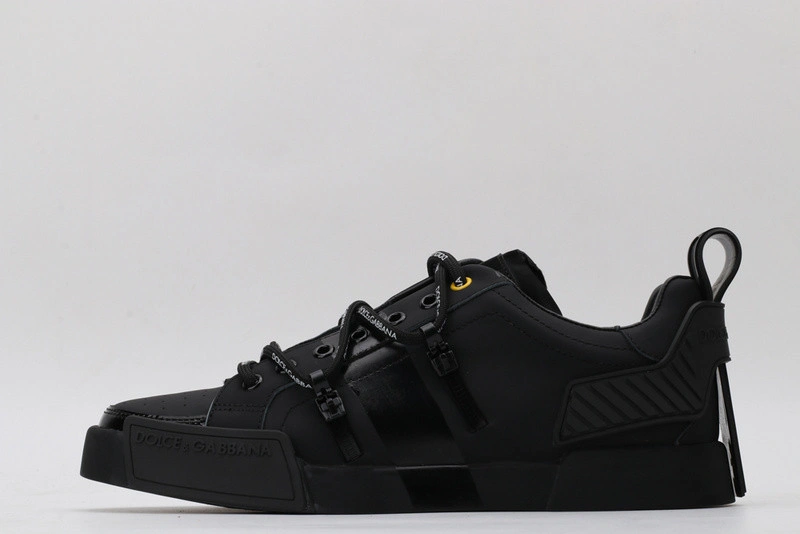 DG  sneaker