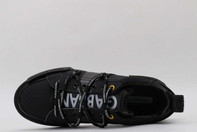DG  sneaker