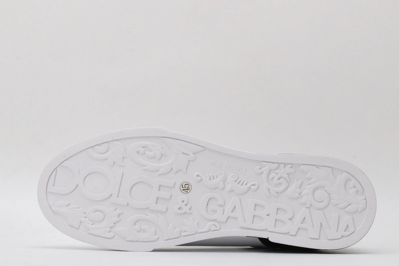 DG  sneaker