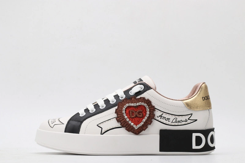 DG  sneaker