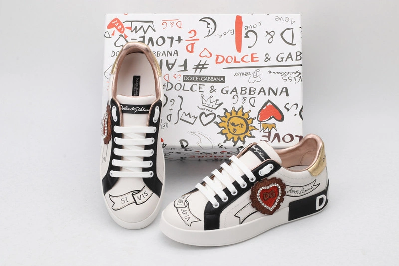 DG  sneaker