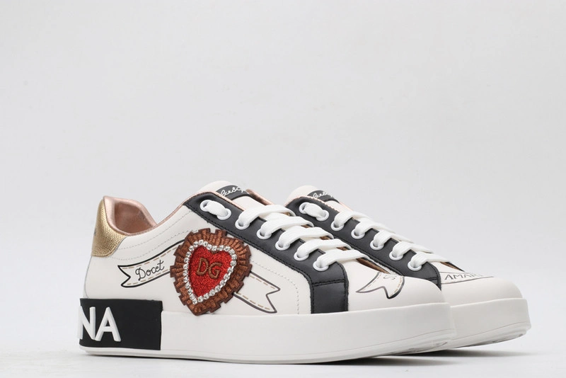 DG  sneaker