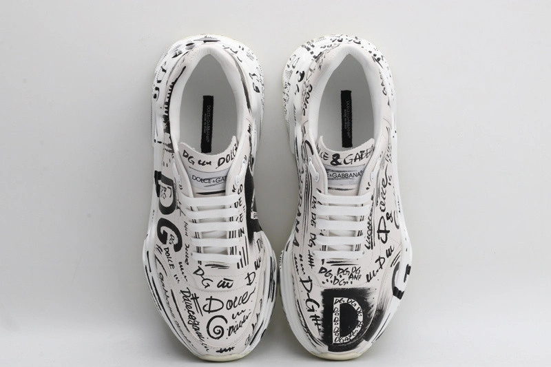 DG  sneaker