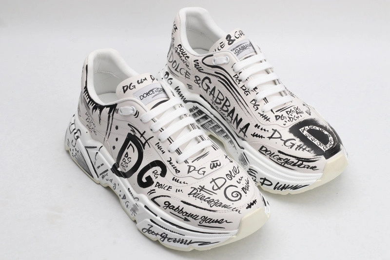 DG  sneaker