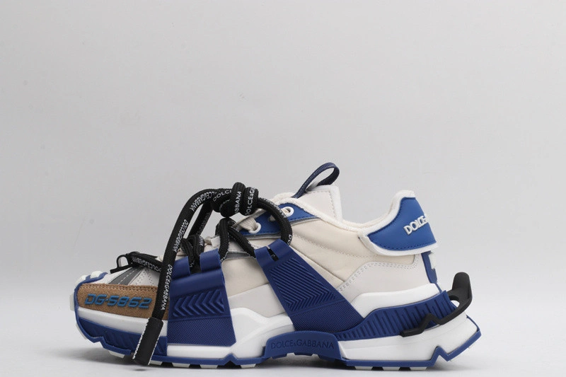 DG  sneaker