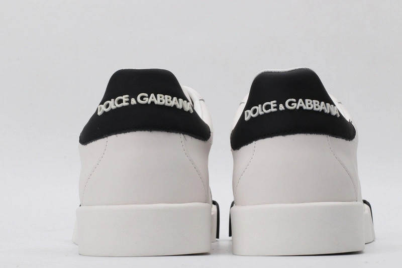 DG  sneaker