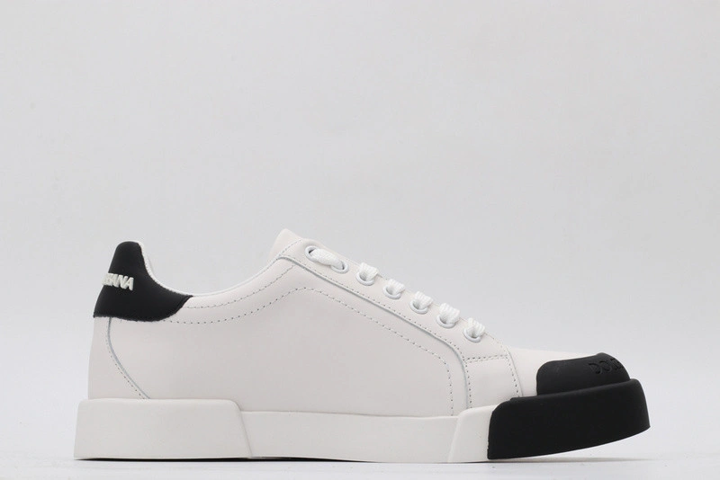 DG  sneaker