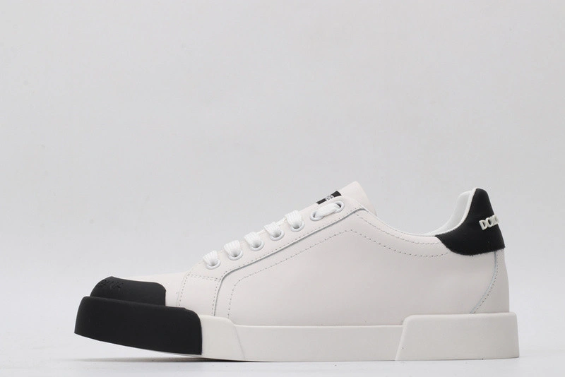 DG  sneaker