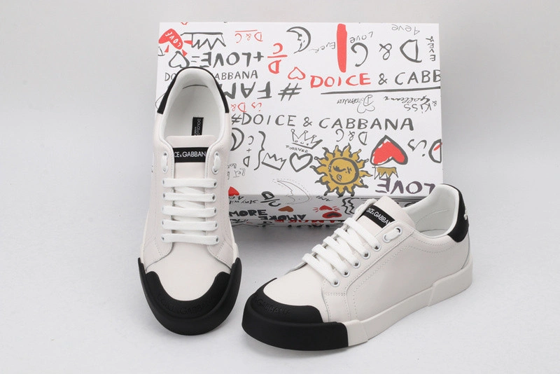 DG  sneaker