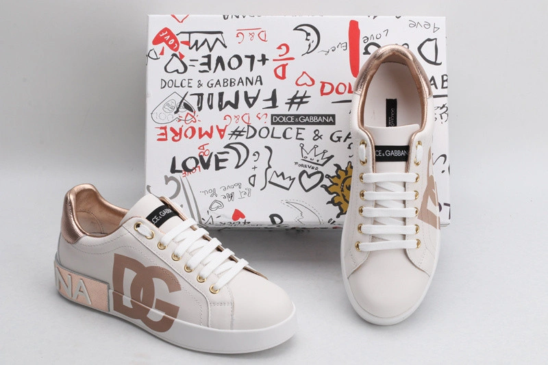 DG  sneaker