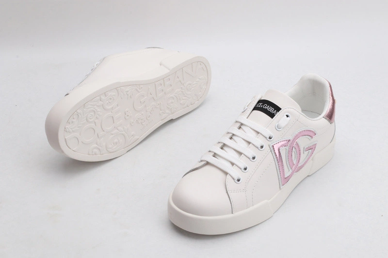 DG  sneaker