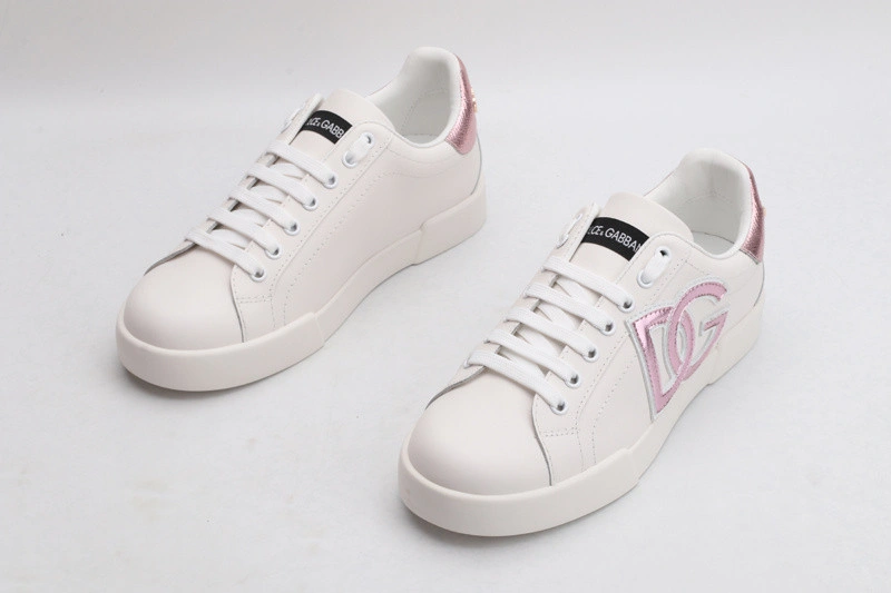 DG  sneaker