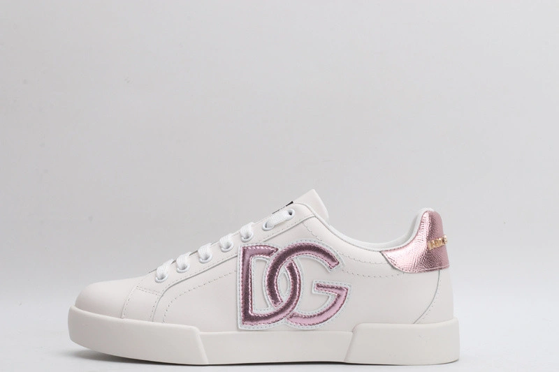 DG  sneaker