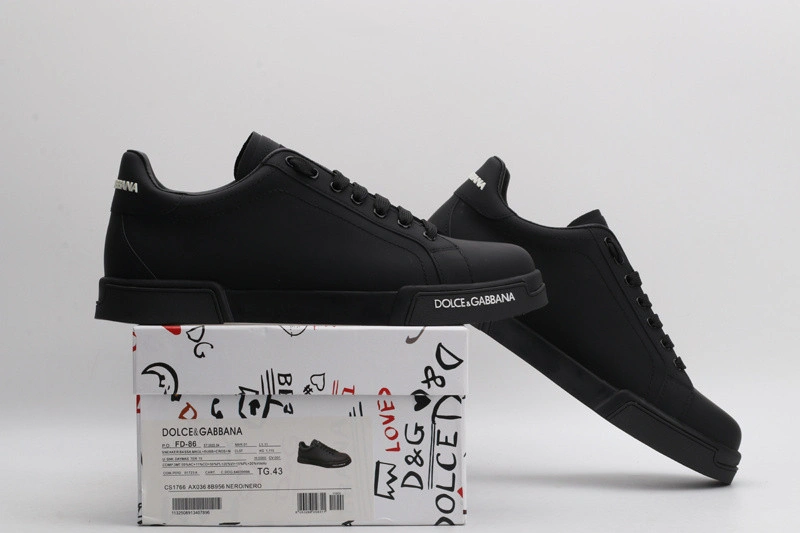 DG  sneaker