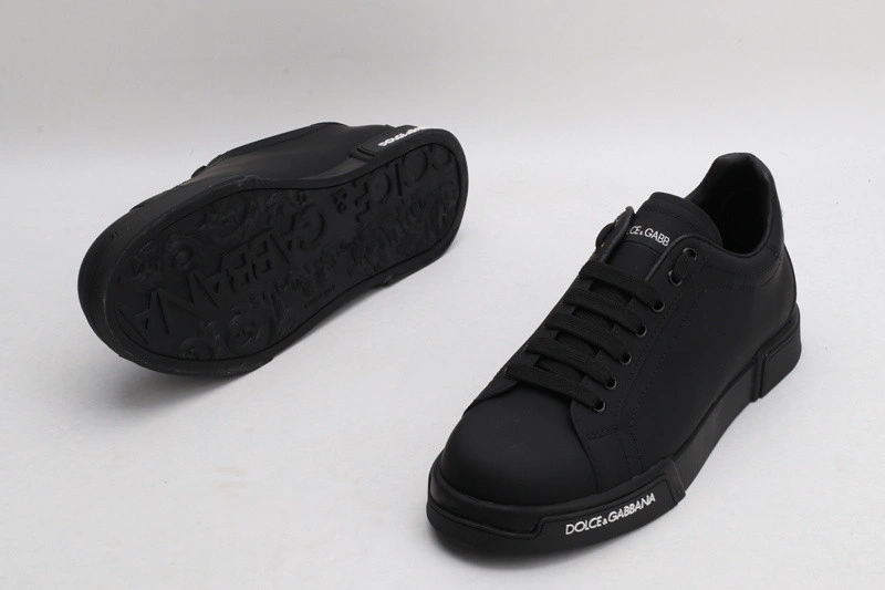 DG  sneaker