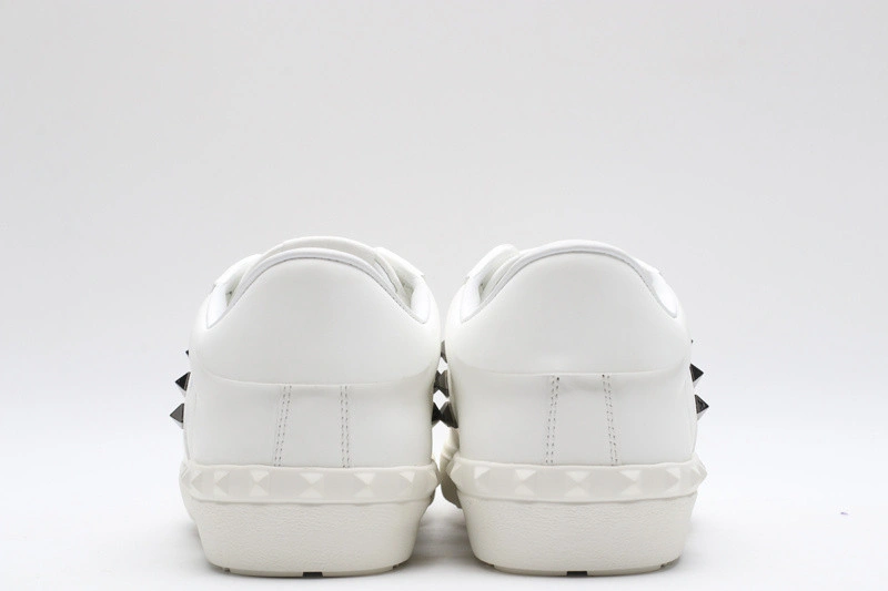 DG  sneaker