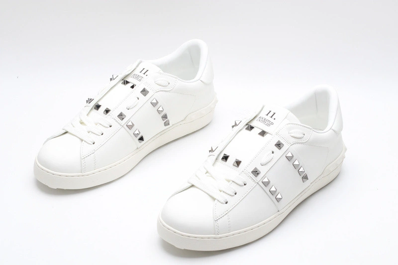 DG  sneaker