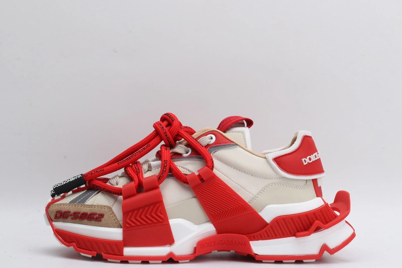 DG  sneaker