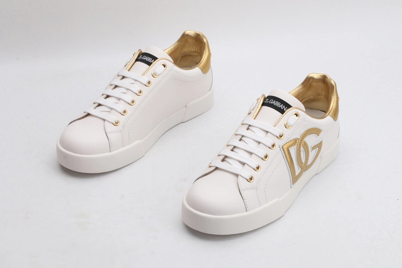 DG  sneaker