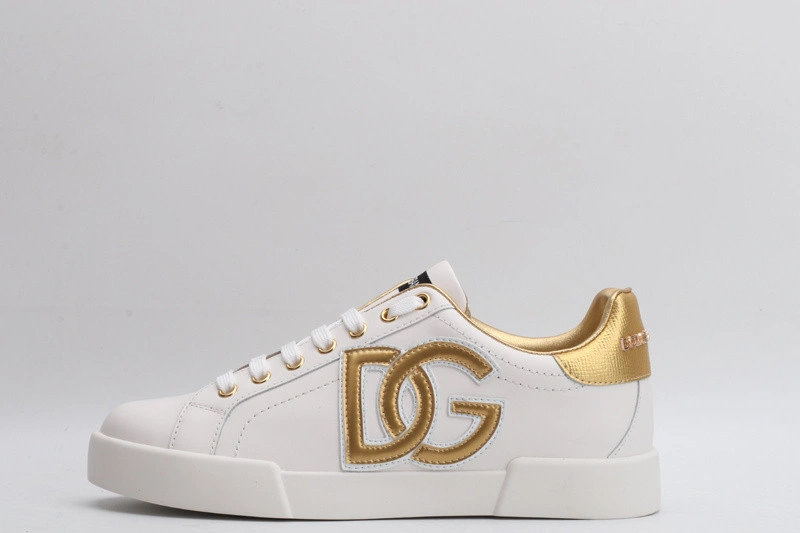 DG  sneaker