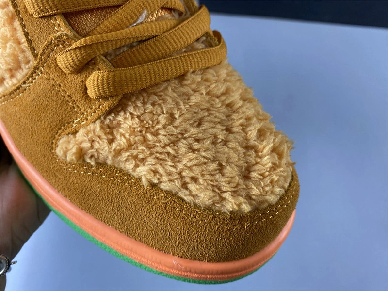 Dead x Nike SB Dunk Low“ Orange  Bear”   CJ5378-800