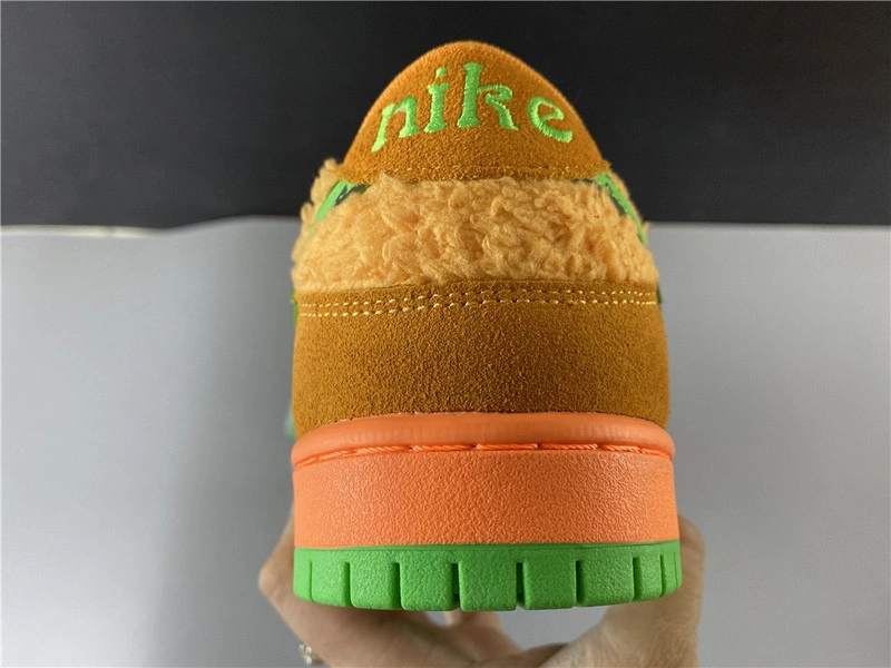 Dead x Nike SB Dunk Low“ Orange  Bear”   CJ5378-800