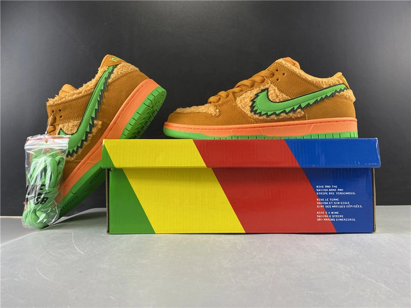 Dead x Nike SB Dunk Low“ Orange  Bear”   CJ5378-800