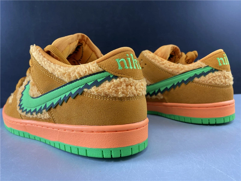 Dead x Nike SB Dunk Low“ Orange  Bear”   CJ5378-800
