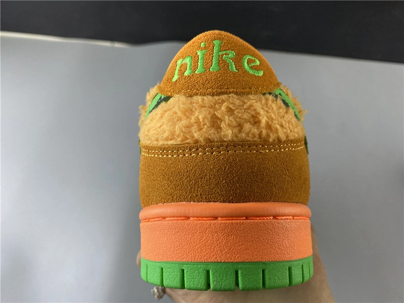 Dead x Nike SB Dunk Low“ Orange  Bear”   CJ5378-800