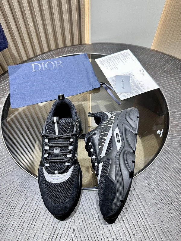 DioC B22 SNEAKER