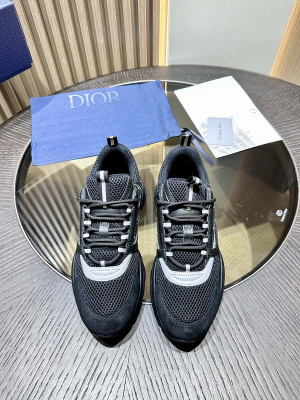 DioC B22 SNEAKER