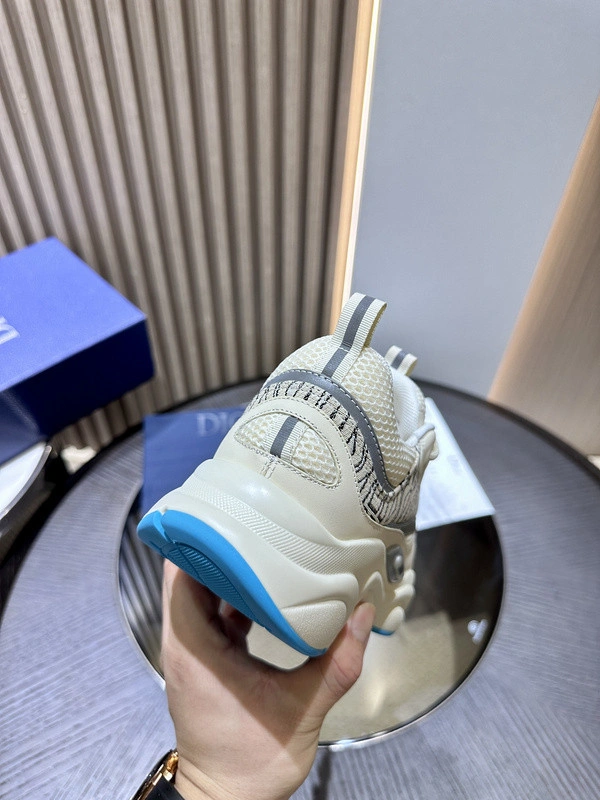 DioC B22 SNEAKER