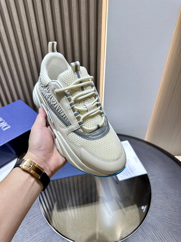 DioC B22 SNEAKER
