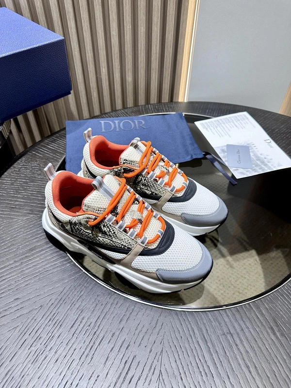 DioC B22 SNEAKER