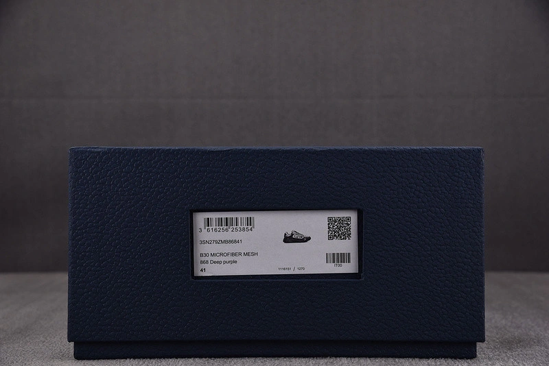 DioC B30 SNEAKER