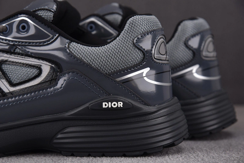DioC B30 SNEAKER