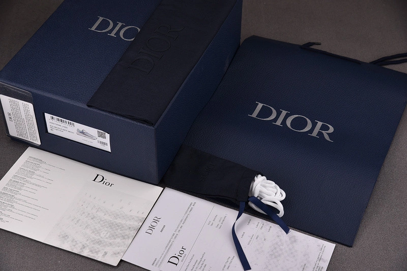 DioC B30 SNEAKER