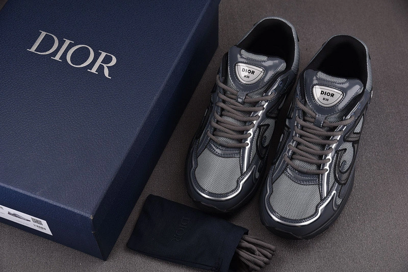 DioC B30 SNEAKER