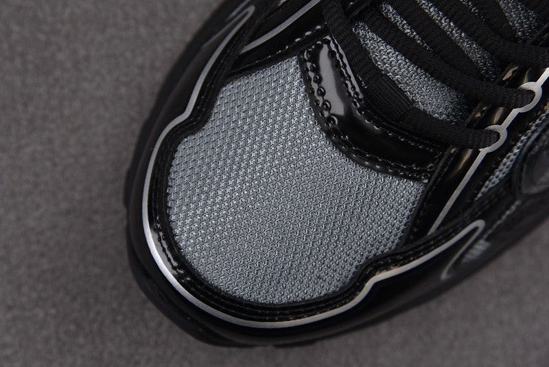 DioC B30 SNEAKER