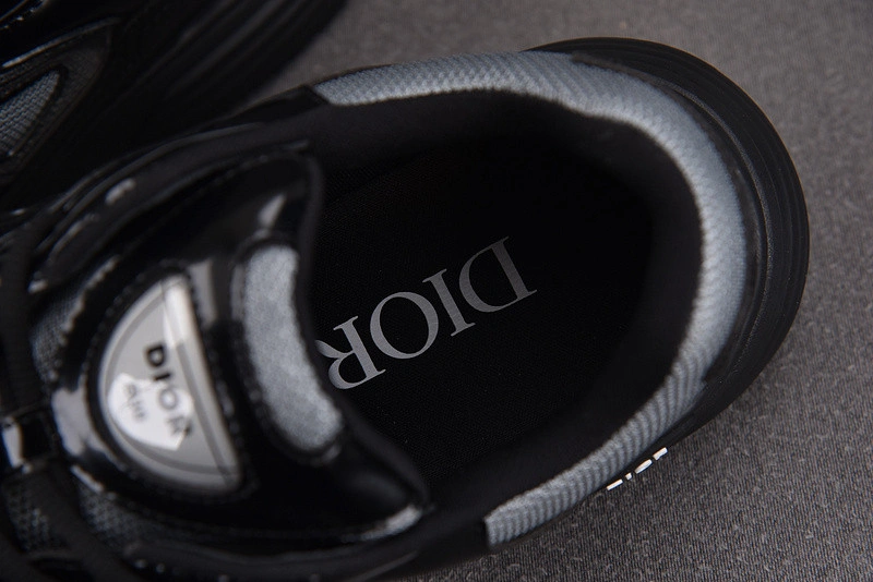 DioC B30 SNEAKER