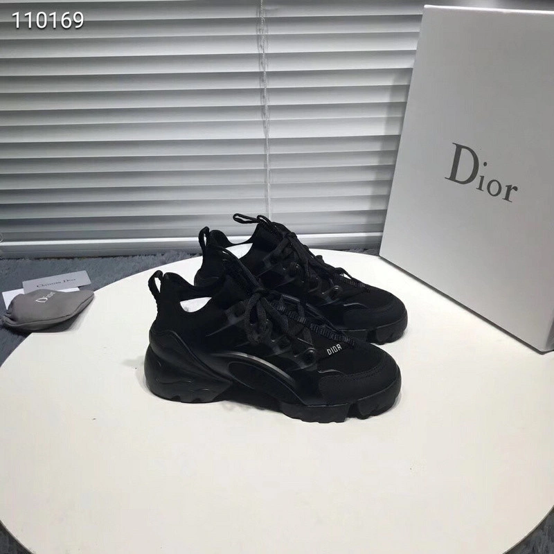 Dior  SNEAKER